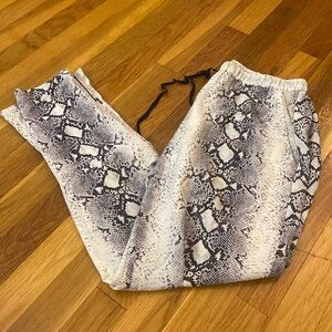 Acrobat Women’s White and Black Snakeskin Silk Pants Size S